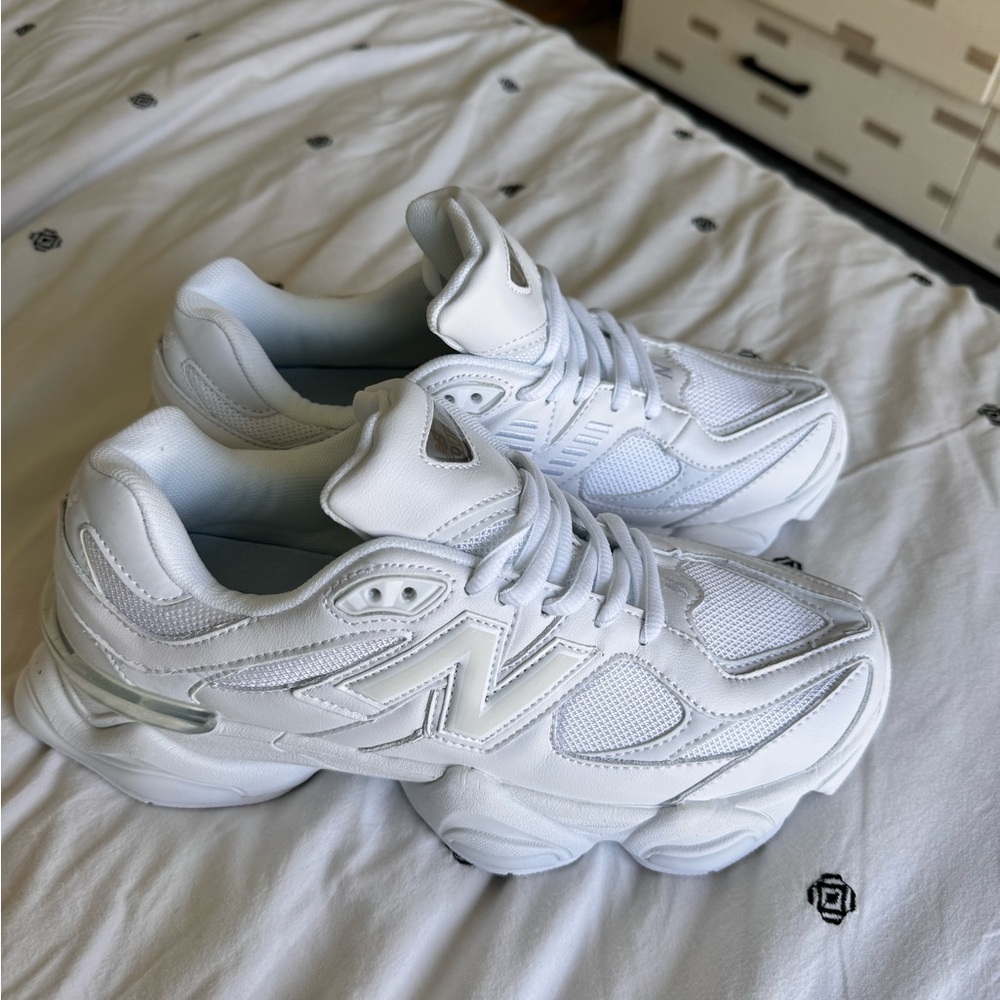 New balance 9060